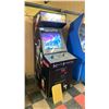 Image 2 : MARVEL VS. CAPCOM 2 NEW AGE OF HEROES 2 PERSON COIN OPERATED UPRIGHT ARCADE GAME IN