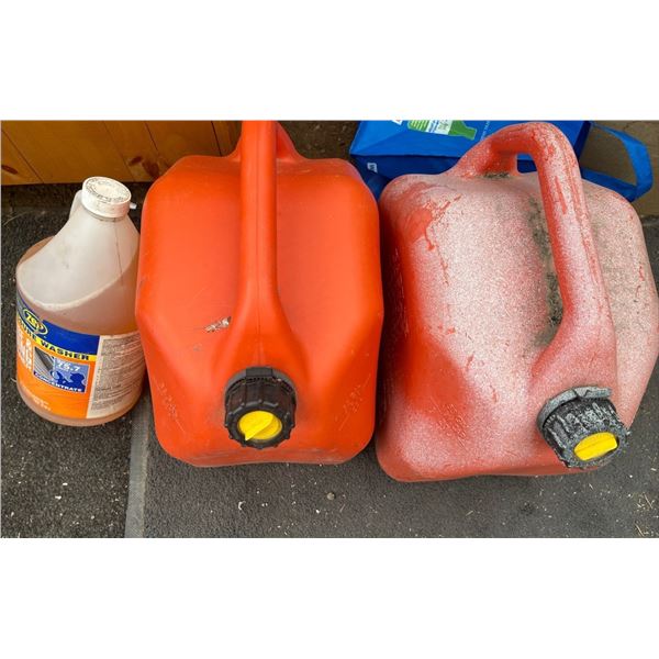 Two 20L Jerry Cans & 4L Concentrated House&Siding Cleaner