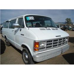 DODGE RAM 350 15 PASSENGER VAN, s/n 2B5WB35Z4MR456707