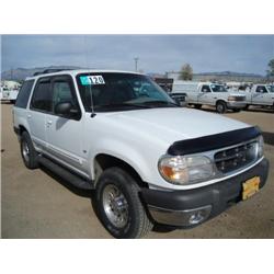 FORD EXPLORER XLT  SUV s/n 1FMZU83PXYZB89505
