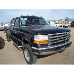 FORD F350XLT SUPER DUTY CREW CAB 4X4 PICKUP, s/n 1FTJW36F6VEB17043