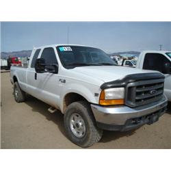 FORD F250 SUPER DUTY PICKUP, s/n 1FTNX21F6XEB55326