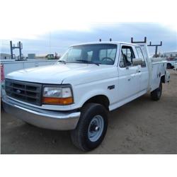 FORD F250 SUPER CAB 4 X 4  UTILITY TRUCK, s/n 1FTHX26H7SEA56840
