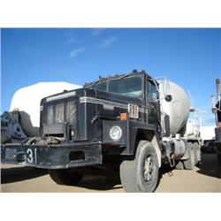 INTERNATIONAL PAYSTAR F-5070  T/A MIXER TRUCK, s/n 2HTTGKCT1FCA12577