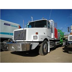 VOLVO T/A VACUUM TRUCK, s/n 4V5JCBPF5VR854020