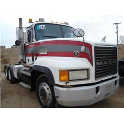 MACK CL713 T/A TRUCK TRACTOR s/n 1M1AD62Y4VW004958