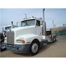 KENWORTH T600 T/A TRUCK TRACTOR, s/n 1XKADB9X9J5509647