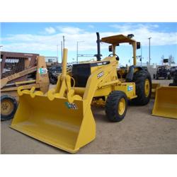 JOHN DEERE 210LE 4X4 SKIP LOADER, s/n 881272