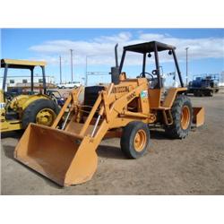 CASE 580C SKIP LOADER, s/n 8951810