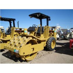 CATERPILLAR CP-323C PADFOOT VIBRATORY COMPACTOR, s/n 1EN00109