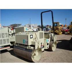 INGERSOLL-RAND DD-32 TANDEM SMOOTH DRUM VIBRATORY ROLLER, s/n 141945