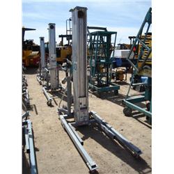GENIE SUPERLIFT SLC24 24ft. MATERIAL LIFT, s/n 20345