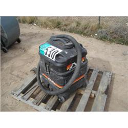 MTM MV 1300 WET/DRY SHOP VAC, s/n 25000760