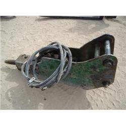 DYNATEK 400 SERIES HYDRAULIC HAMMER ATTACHMENT s/n 7760568