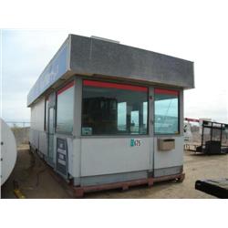 10ft. X 30ft. METAL MODULAR BUILDING: SKIDDED