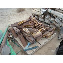 PALLET OF SHANKS AND TEETH FOR 980