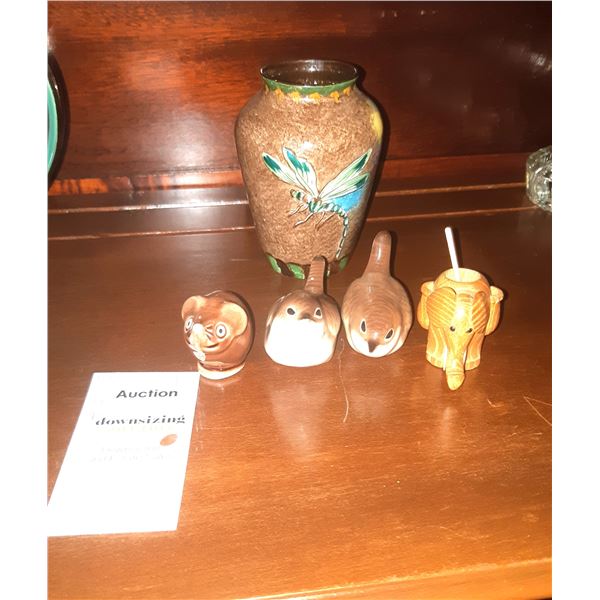 Foley Art Vase, Animal Figurines A