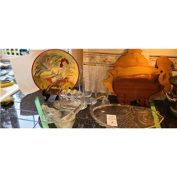 Rooster Plate, Cutting Boards A