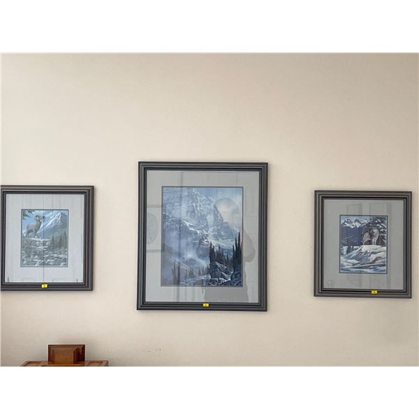 Framed Fraser Hine Nature Wall Hanging Collection 21 x 24