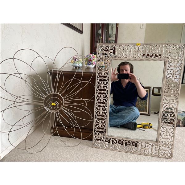 Metal Wall Hanging w/ Decorative Mirror 30 x 32
