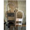 Image 1 : Pair of Step Ladders 2 Steppers
