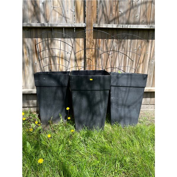 Trio Painter Collection Square Top 2 Ft. Tall