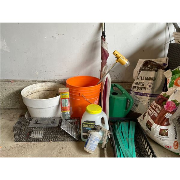 Gardening Lot Soil Sprinkler Watering Can & More