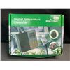 Image 1 : Lot of 1 Digital Temperature Controller - Open Box