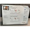 Image 2 : Lot of 1 Aura Carver Luxe WiFi Digital Picture Frame