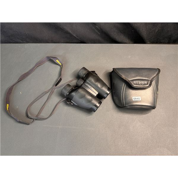 Lot of 1 Nikon Travelite Binoculars - Used