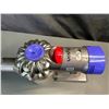 Image 2 : Lot of 1 Dyson Vacuum w/ Battery - Used