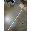 Image 2 : BRANCH TRIMMER