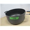 Image 1 : DOUBLE HANDLE POT