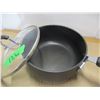 Image 2 : POT & LID