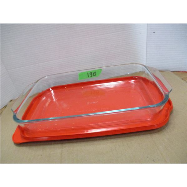 PYREX GLASS PAN C/W LID
