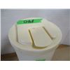 Image 2 : JUICE CONTAINER