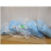Image 1 : BOX C/W LATEX FREE BLUE BAGS