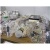 Image 2 : BOX C/W MAKE-UP & TOILETRIES