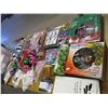 Image 1 : ESTATE:  TOTE & LID C/W CHRISTMAS DECORATIONS