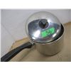 Image 1 : ESTATE:  7" POT & LID