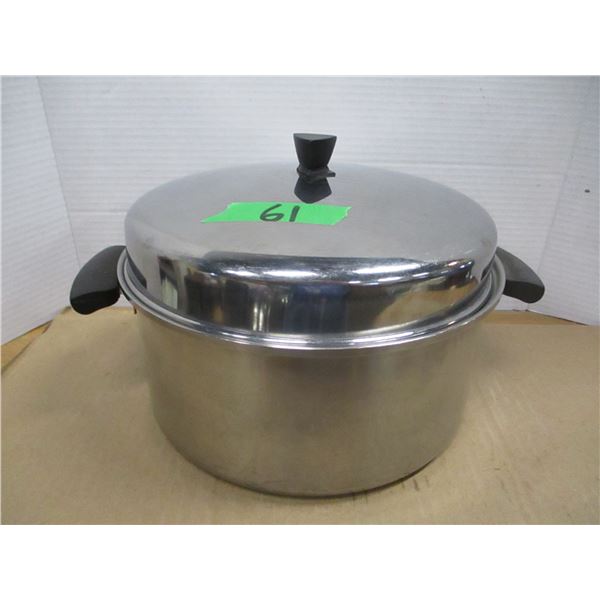 ESTATE:  10" POT & LID