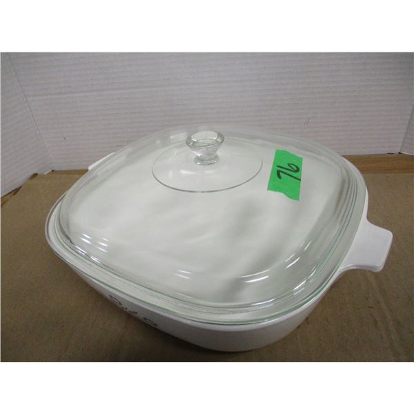 ESTATE:  10" CORNINGWARE DISH & LID