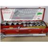 Image 2 : ESTATE:  3/4" SOCKET SET