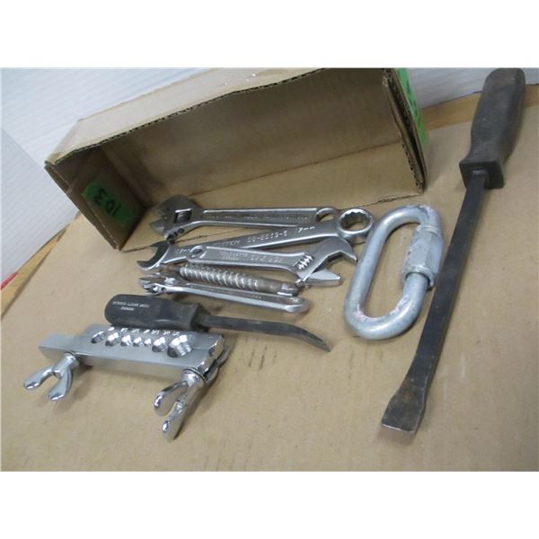 ESTATE:  BOX C/W ASSORTED TOOLS