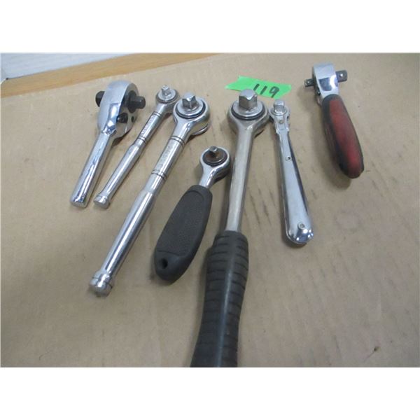ESTATE:  BOX C/W 7 VARIOUS RATCHETS