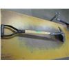 Image 1 : ESTATE:  NEW GARANT SHORT HANDLE ROUND POINT SHOVEL