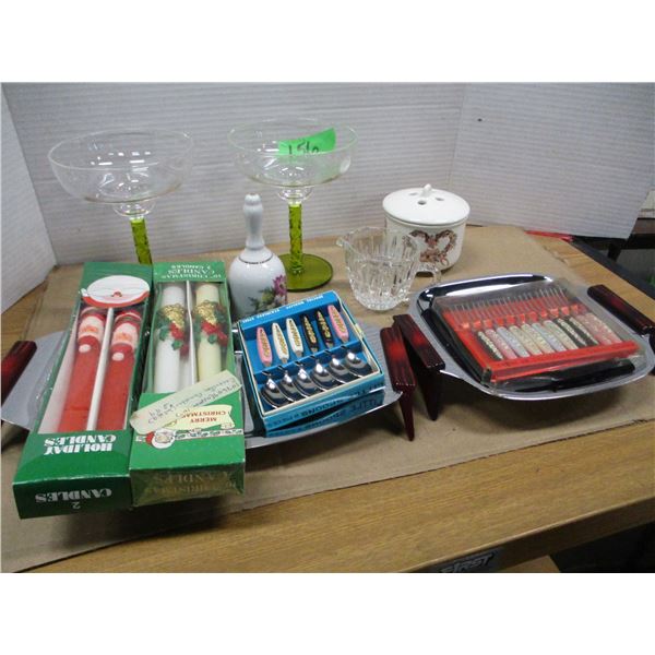 ESTATE:  FLAT C/W ASSORTED ITEMS