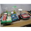 Image 1 : ESTATE:  FLAT C/W ASSORTED ITEMS