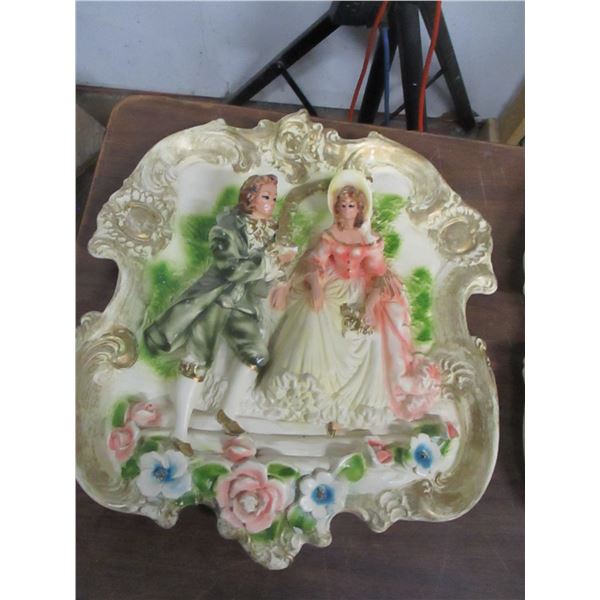 ESTATE:  PLAQUE OF MAN & LADY