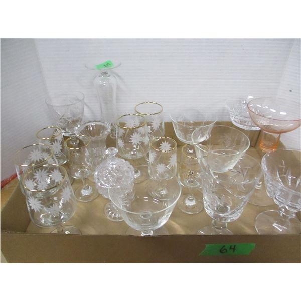 ESTATE:  FLAT C/W ASSORTED STEMWARE